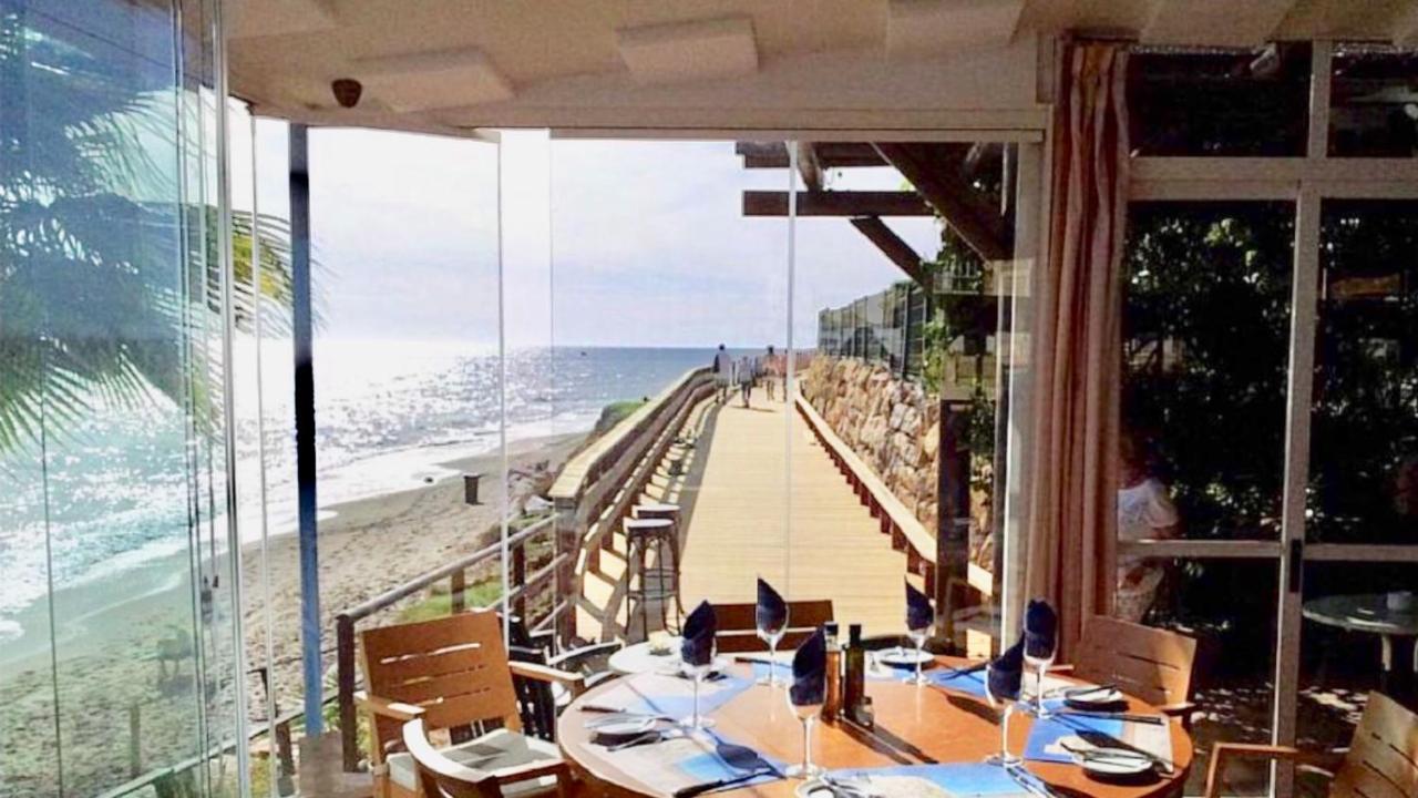 Mi Capricho Beachfront- 3-7 With Sea Views *