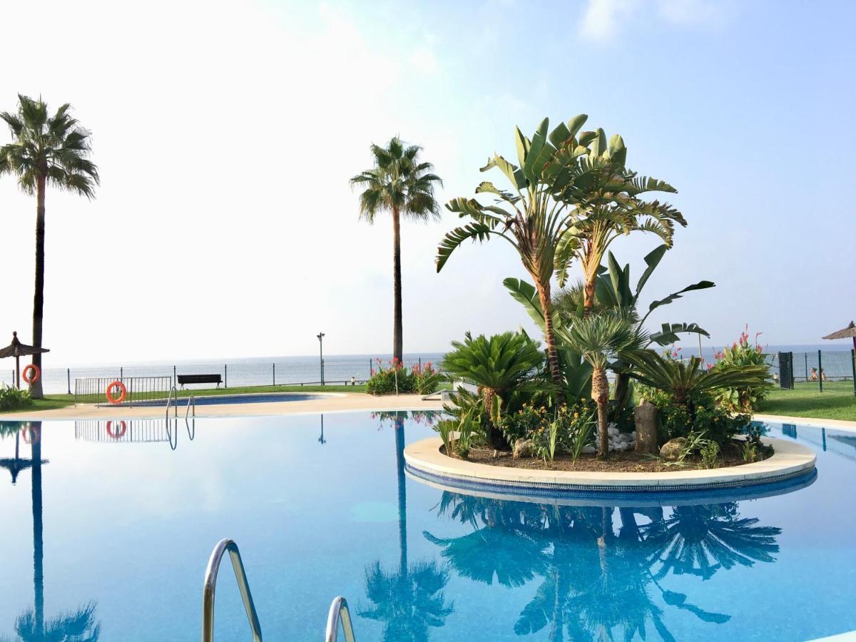 Mi Capricho Beachfront- 3-7 With Sea Views Apartment Sitio de Calahonda