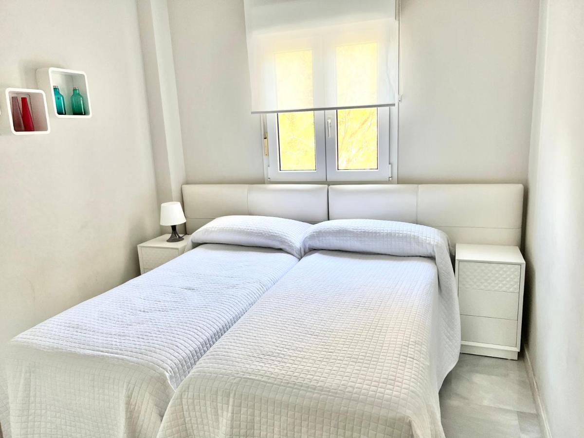 Mi Capricho Beachfront- 3-7 With Sea Views Appartamento *