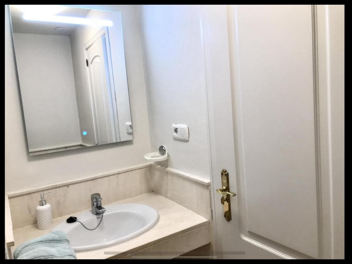 Appartamento Mi Capricho Beachfront- 3-7 With Sea Views