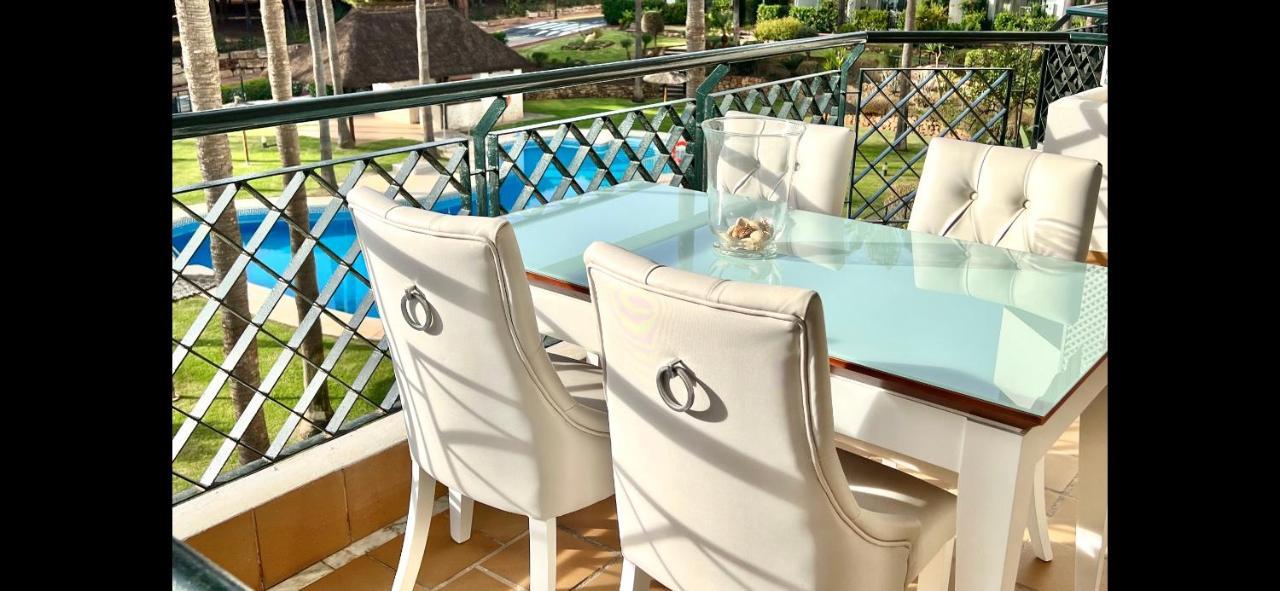 Mi Capricho Beachfront- 3-7 With Sea Views Sitio de Calahonda